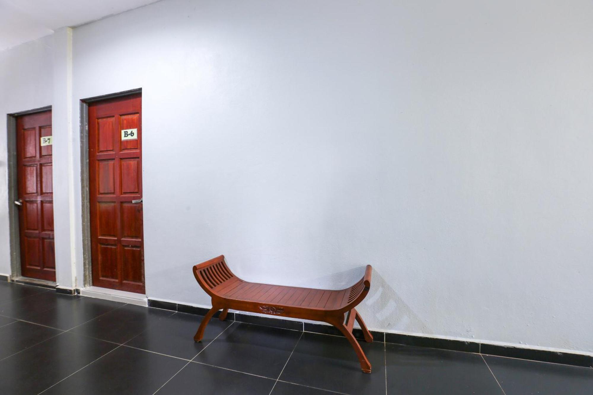 Oyo 89933 Nun Hotel Jeli Zewnętrze zdjęcie