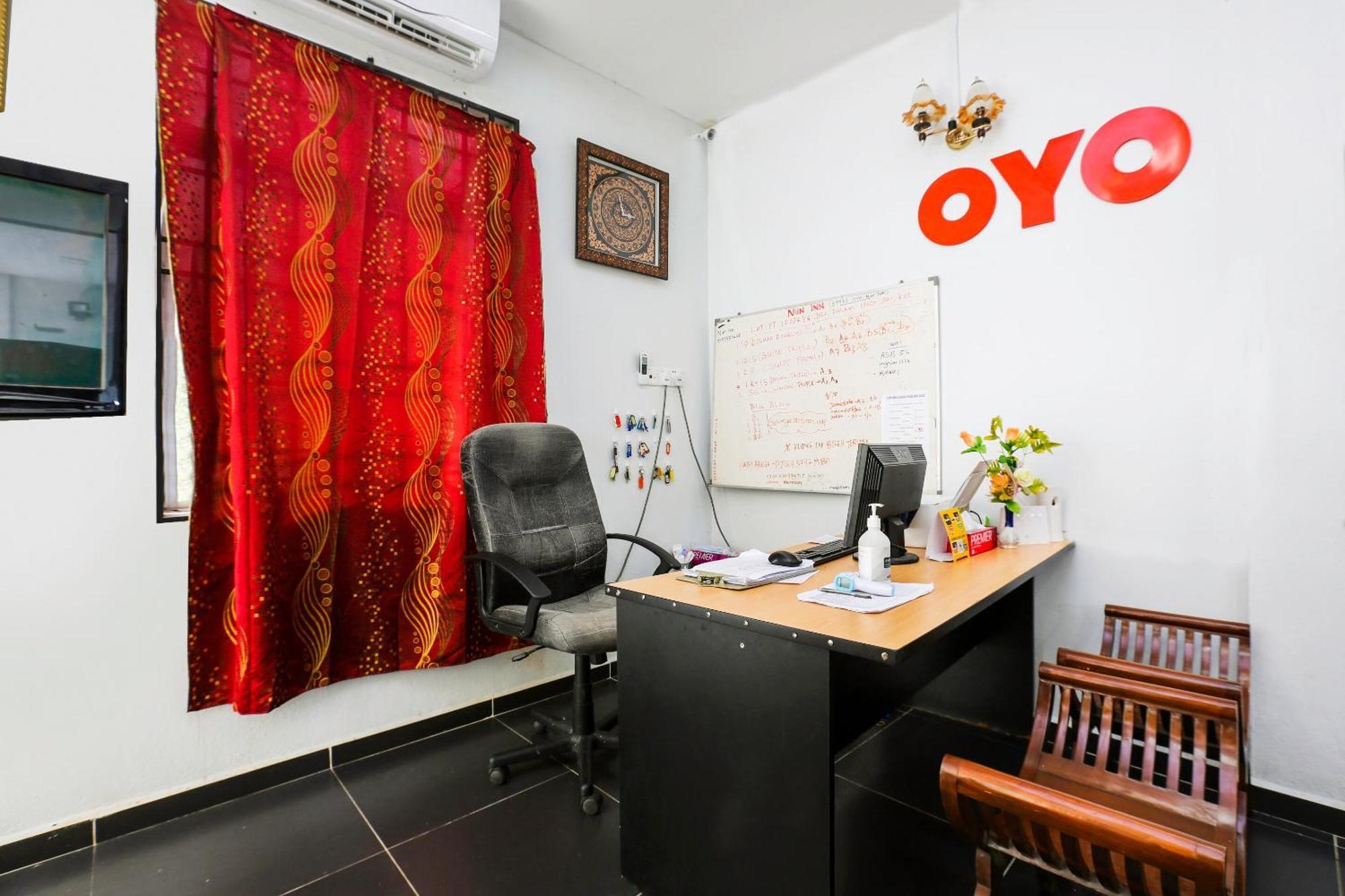 Oyo 89933 Nun Hotel Jeli Zewnętrze zdjęcie