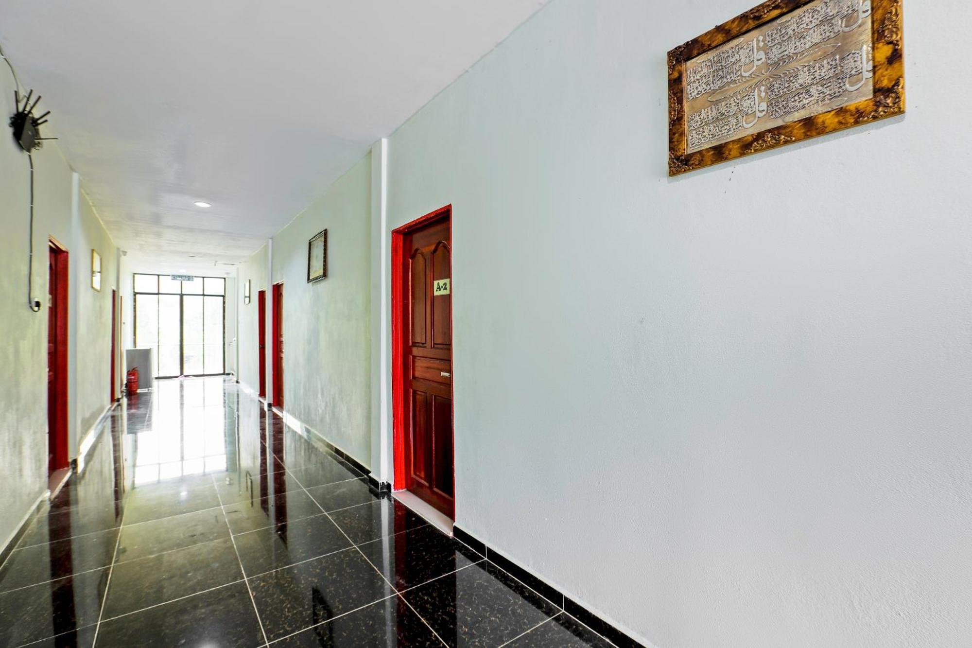 Oyo 89933 Nun Hotel Jeli Zewnętrze zdjęcie